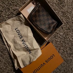 SOLD| ADDITIONAL PHOTOS/INFORMATION!!!!!!